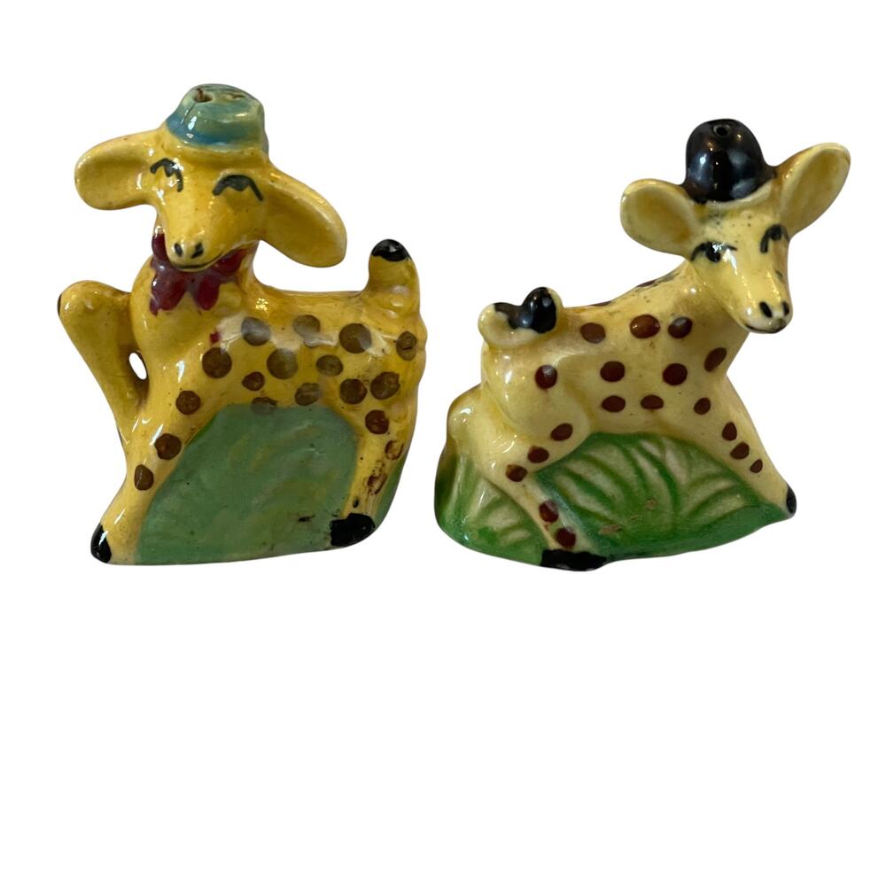 Giraffe Salt & Pepper Shakers Anthropomorphic Ceramic Vtg Japan MCM Kitschy READ